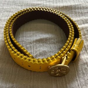 Tory Burch Mustard Leather Belt with Gold Logo Buckle NEW UNUSED